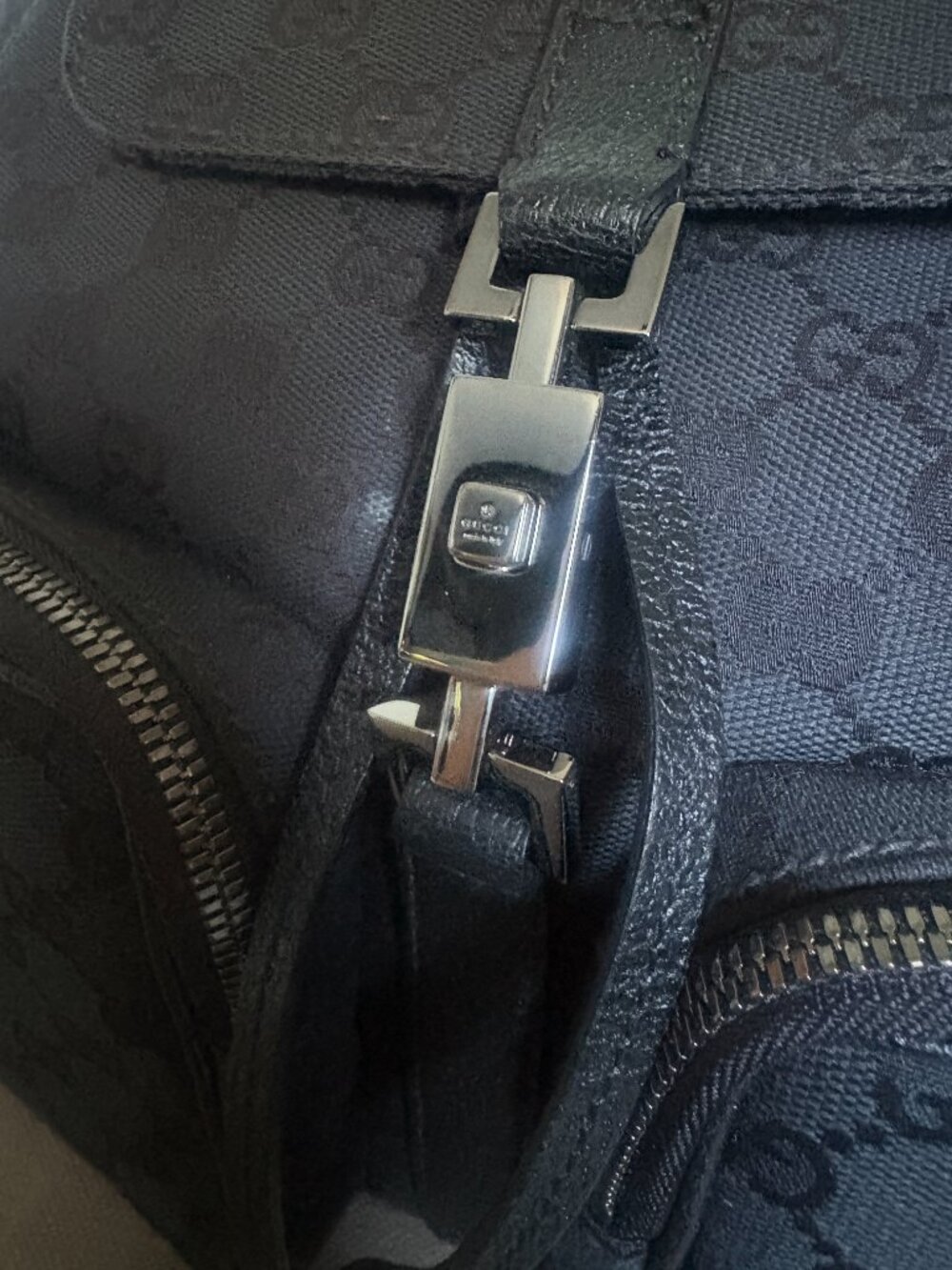 Gucci GG Jackie Lock Backpack - Picture 7 of 7
